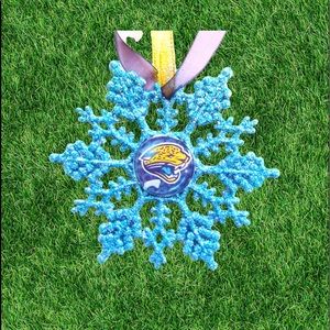 Jacksonville JAGUARS Football Handmade Snowflake *NEW*